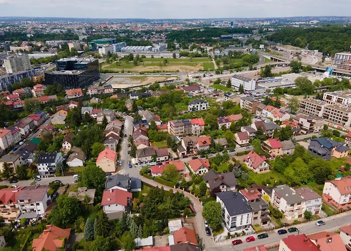 Проживание в семье Fredry 15f *