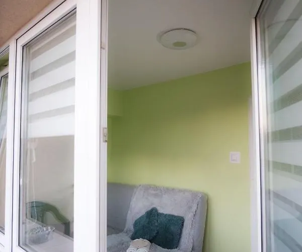 Fredry 15f Kwatera prywatna Kraków